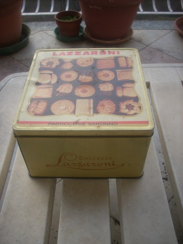 Scatola latta lazzaroni - latta,